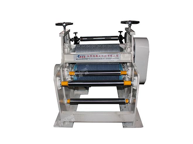 箔片壓紋機(jī) http://m.bfeng5.com/uploadfiles/211.149.255.8/webid1945/source_water/202202/164596991616.jpg